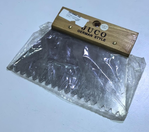 [ مقشر جدران سكين معجون ]  JUCO WALL SCRAPER WOOD HANDLE 7" - GERMAN STYLE 