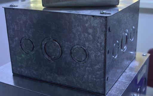  STEEL BOX ELECTRIC 15X15X10CM WITH COVER 